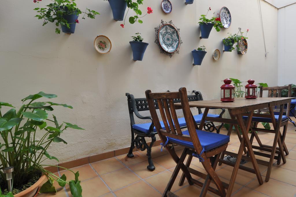 Hostal Azahar Cordoba Exterior photo