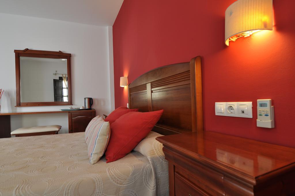 Hostal Azahar Cordoba Exterior photo